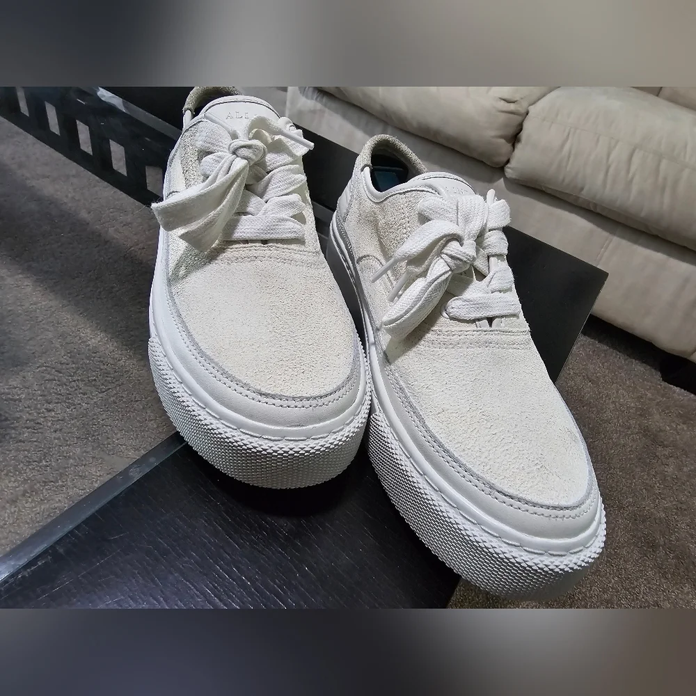 ALLSAINTS Bella ☆ White Suede Sneakers ☆ EUC ☆ 40 Eur or 10 US Womens - Picture 6 of 9